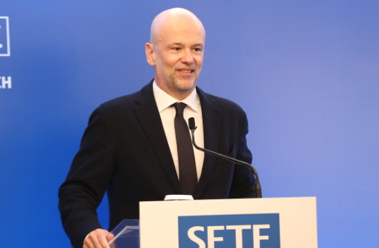 Greek PM talks with SETE's President: Greece needs to update its tourism brand